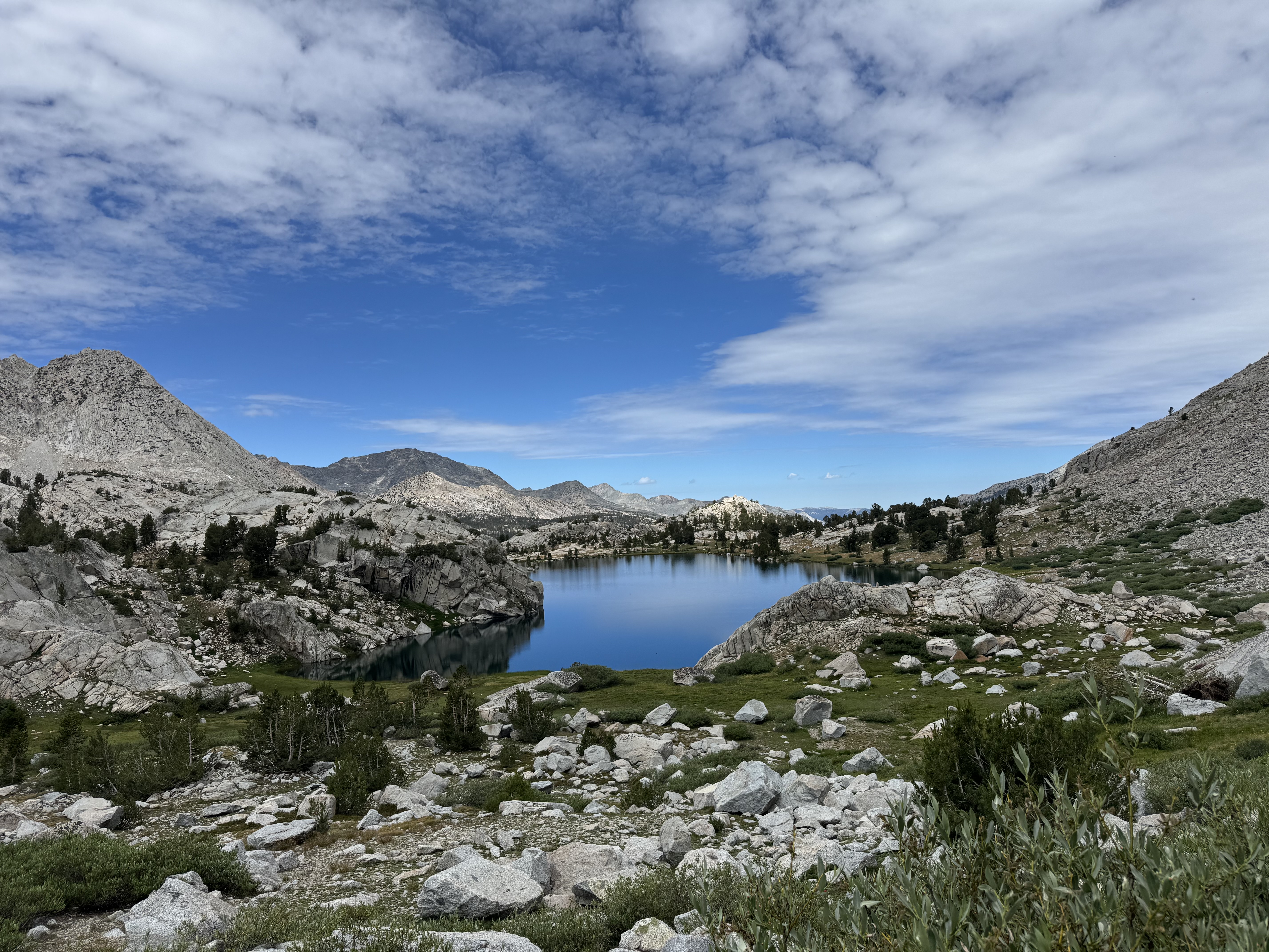 Alpine lakes of Evolution Basin